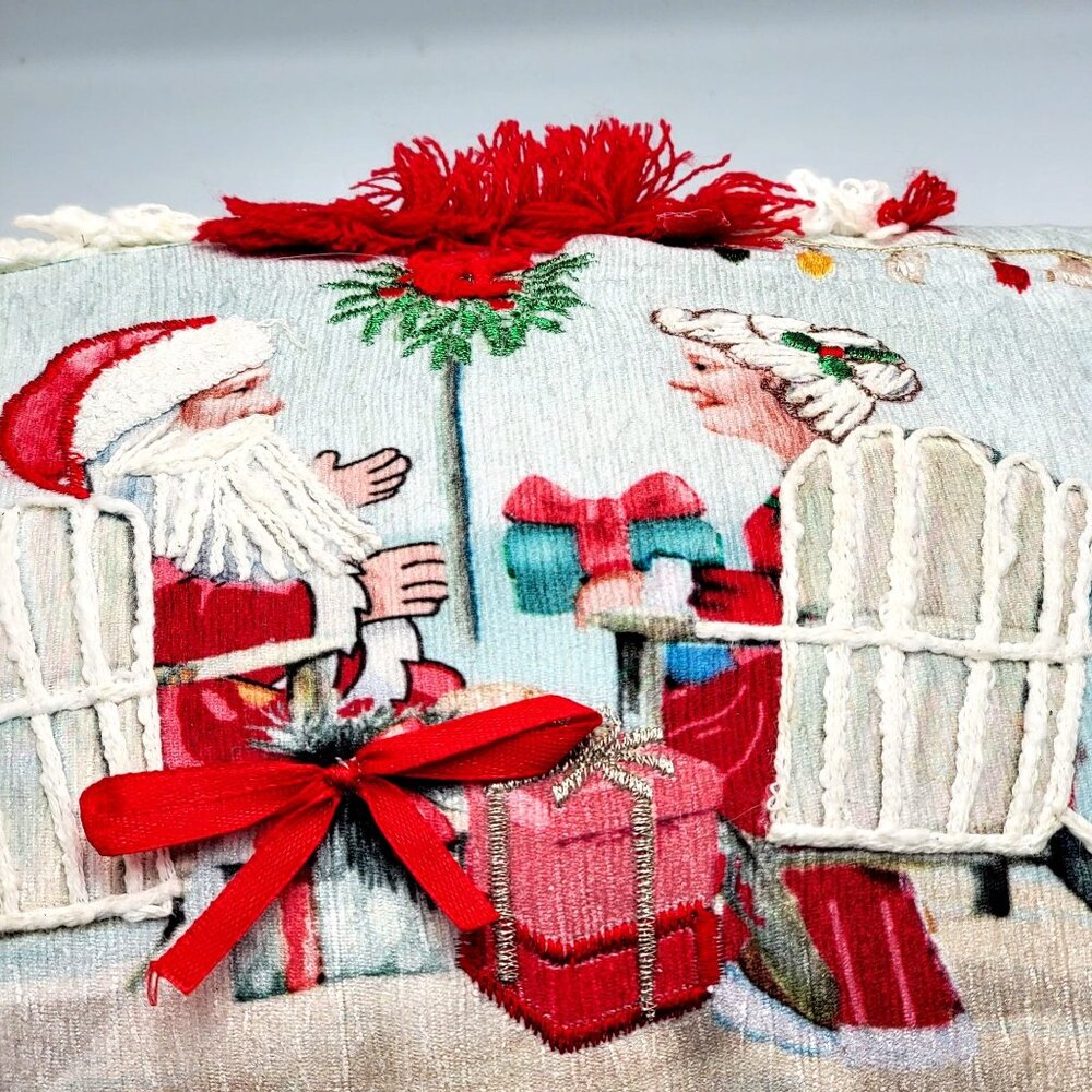 Tommy Bahama Christmas Beach Pillow 12x16 Santa & Mrs. Claus Coastal Design With - Picture 6 of 16